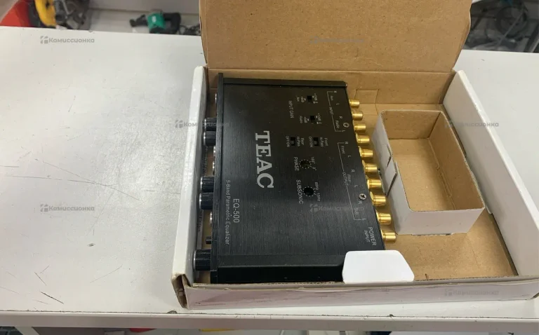 Усилитель teac eq-500