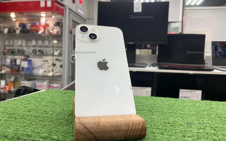Apple iPhone 13 4/256 ГБ