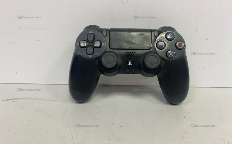 геймпад PS4 черный
