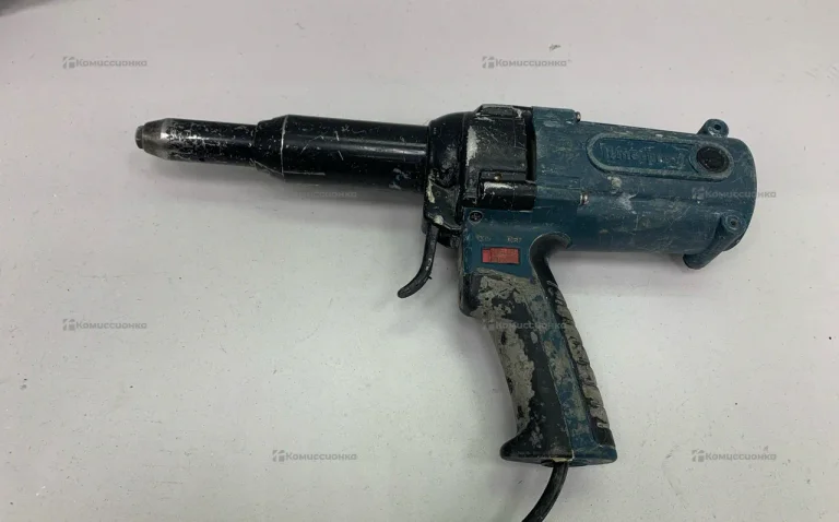 Заклёпочник Time-Proof TAC500A