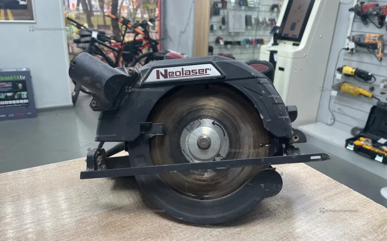 пила циркулярная NCS-1600