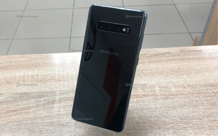 Samsung galaxy S10+ 8/512