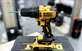 Купить Аккумуляторная дрель-шуруповерт DeWalt DCD708 реп б/у , в Екатеринбург Цена:2490рублей