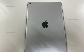 Планшет Apple iPad 6 поколения 32 ГБ WiFi