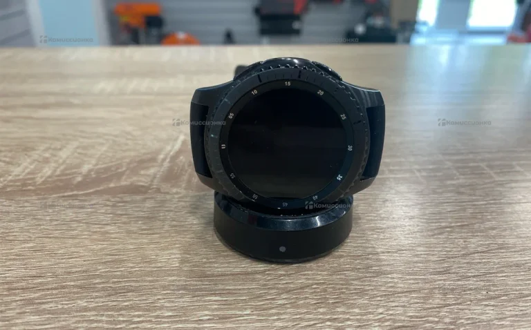 Часы  Samsung gear s3 frontier