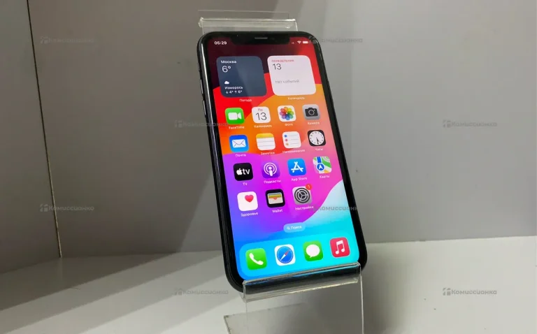 Apple iPhone 11 4/64 ГБ