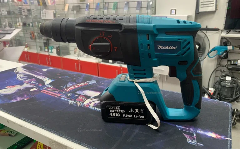 Перфоратор Makita Hammer Drill