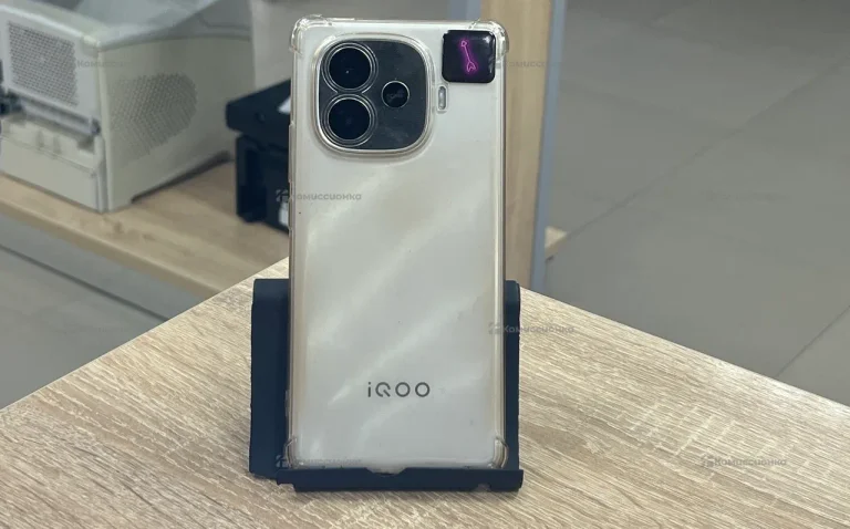 Vivo Iqoo Z9 8/256Gb