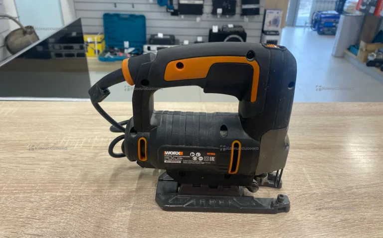 Лобзик Worx WT463
