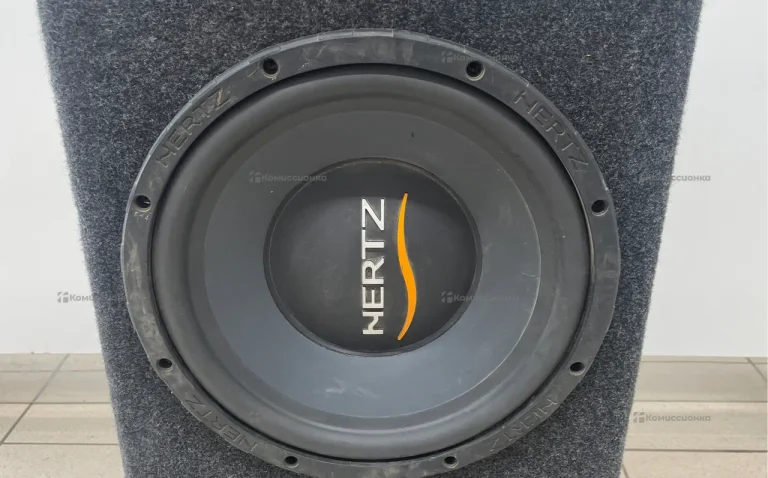 Сабвуфер  hertz