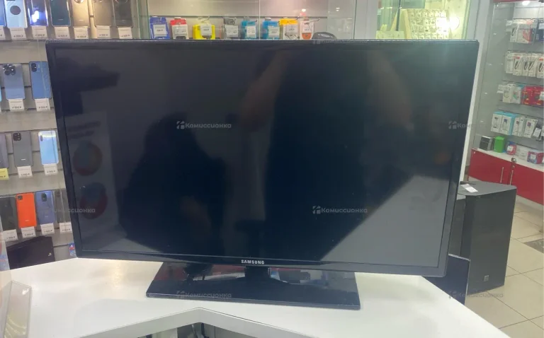 Телевизор Samsung UE32EH4000W LED