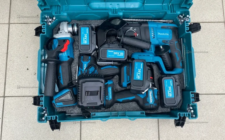 Набор инструментов Makita 4 в 1