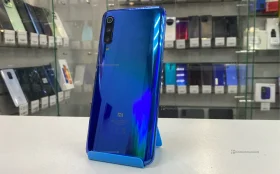 Купить Xiaomi Mi 9 6/64 ГБ б/у , в Екатеринбург Цена:4500рублей