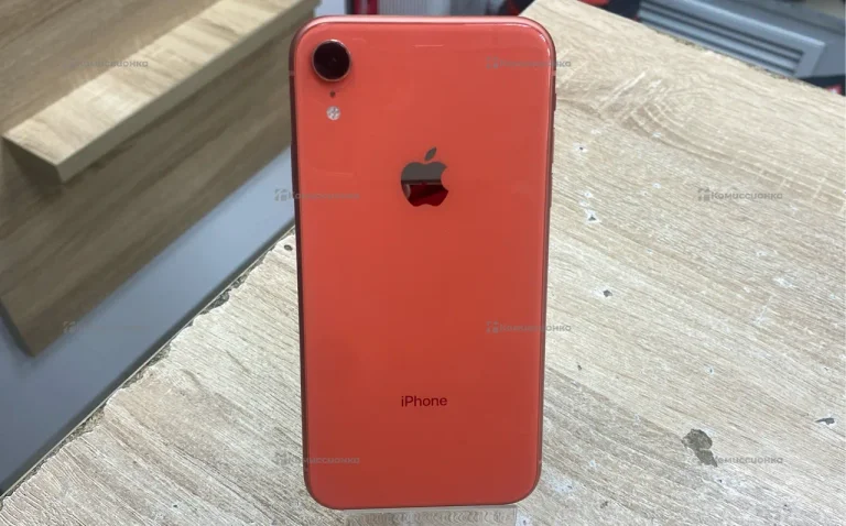Apple iPhone XR 3/64 ГБ