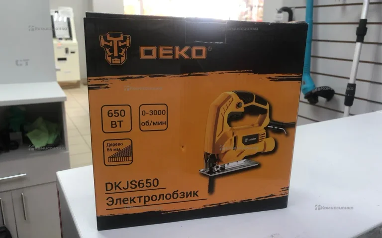 Электролобзик DEKO DKJS650
