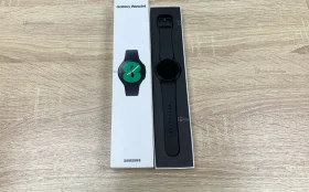 Часы  Samsung Galaxy Watch 4
