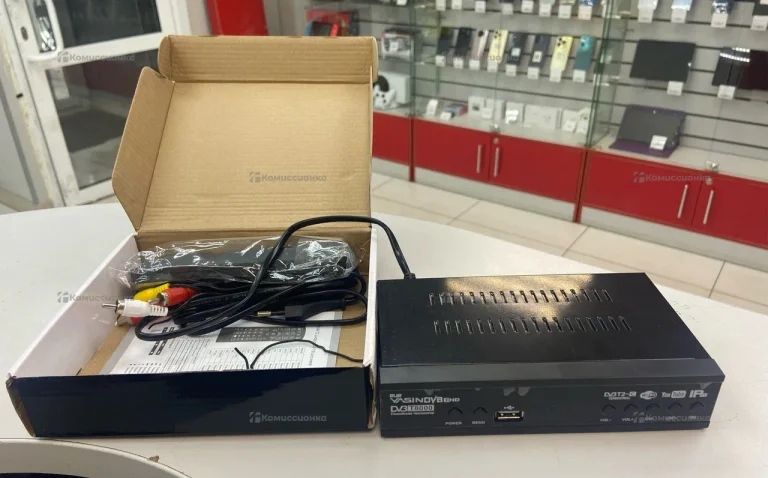 Цифровая ТВ приставка  Yasinobdv3 t8000