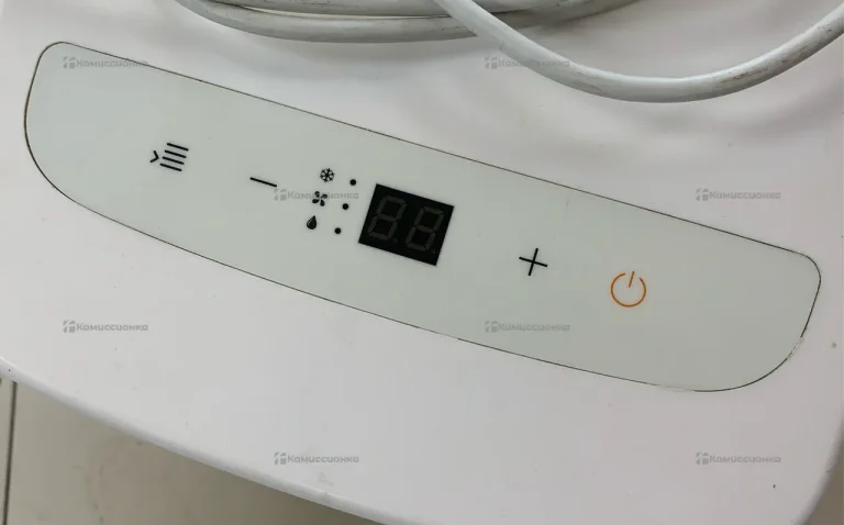 Напольный кондиционер Midea MPPHA-05CRN1-QB6