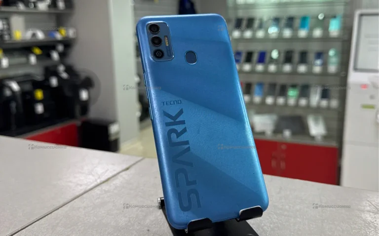 Tecno Spark 7 4/64 ГБ