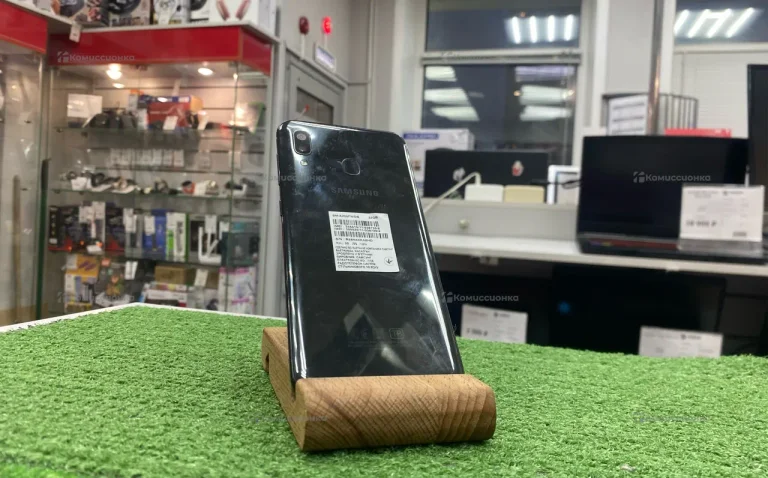 Samsung Galaxy A20s 2/32 ГБ