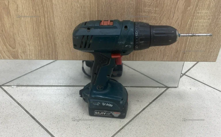 Шуруповерт Bosch