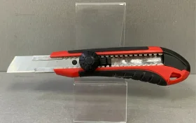 Нож канцелярский