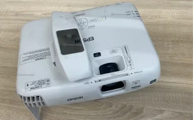 Проектор Epson Eb-w165k