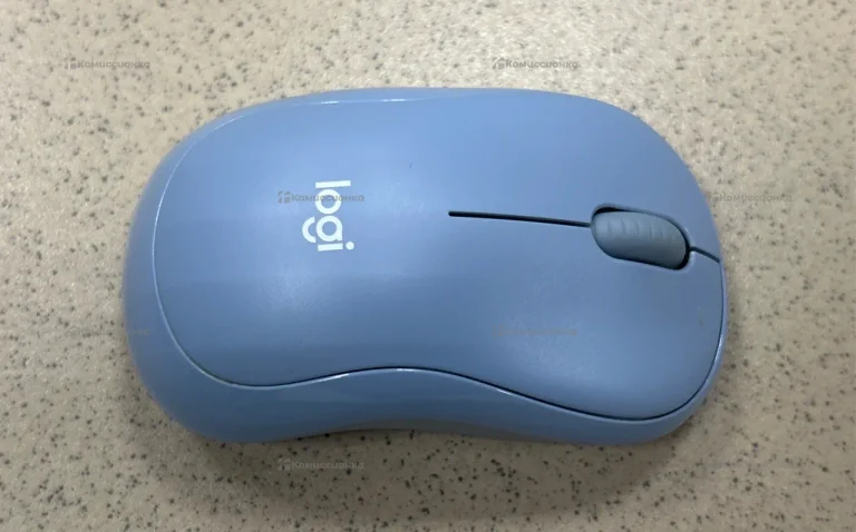 Мышка Logitech M221