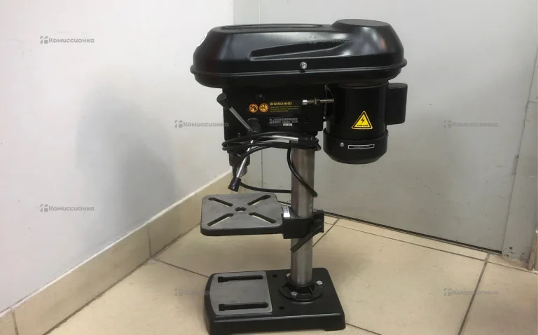 Вертикально-сверлильный станок Zitrek DP-82