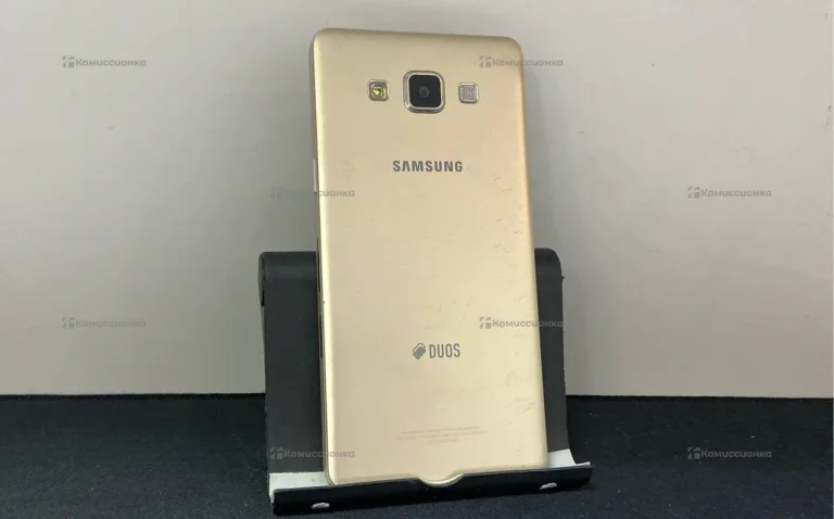 Samsung Galaxy A5 2/16 ГБ