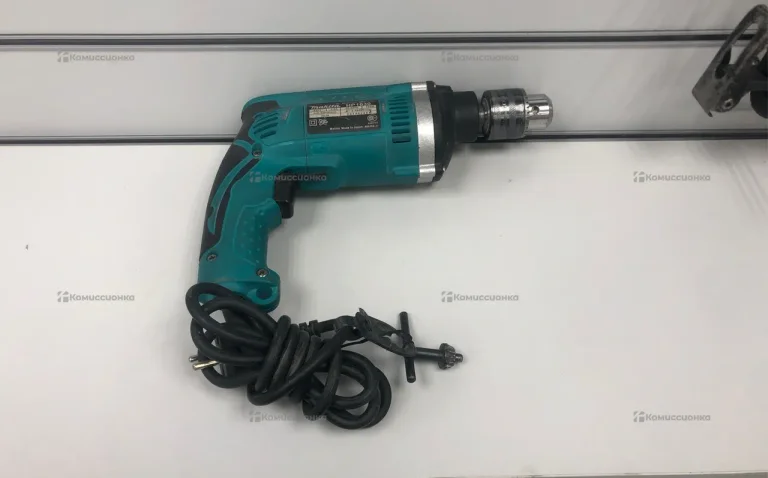 Дрель makita HP1630