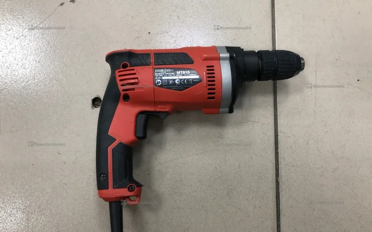 Дрель Maktec MT815