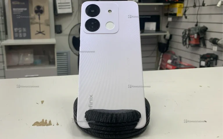 Infinix Smart 7 HD 2/64 ГБ
