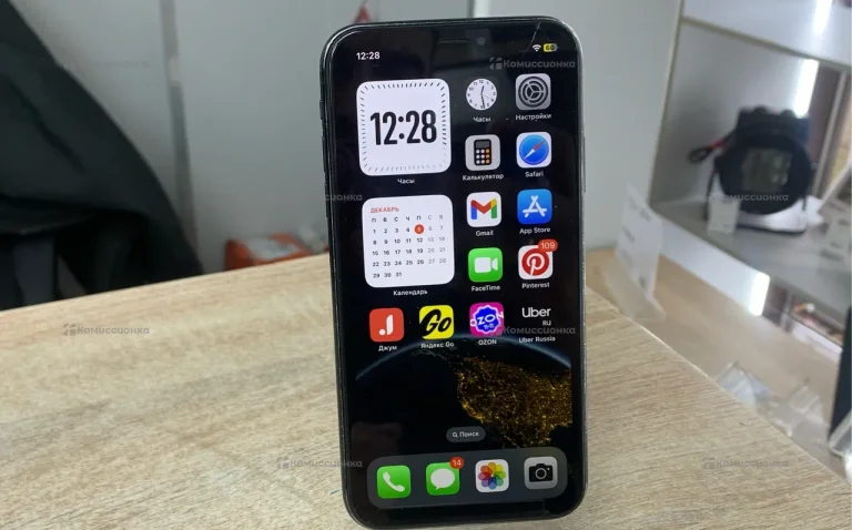Apple iPhone XR 3/64 ГБ