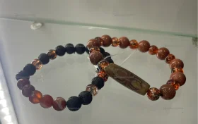 Купить Набор браслетов из натуральных камней. б/у , в Екатеринбург Цена:1200рублей