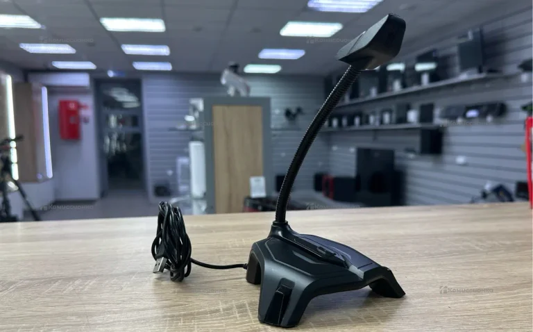 микрафон DEXP U510