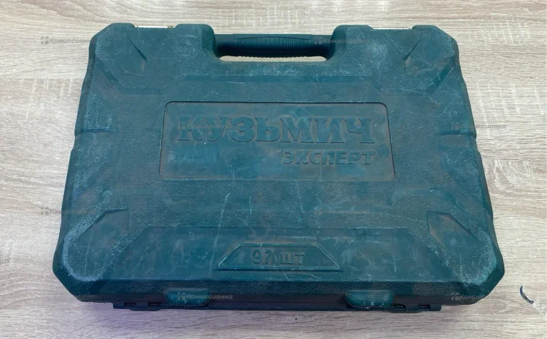 Набор инструментов Кузьмич 97 предметов