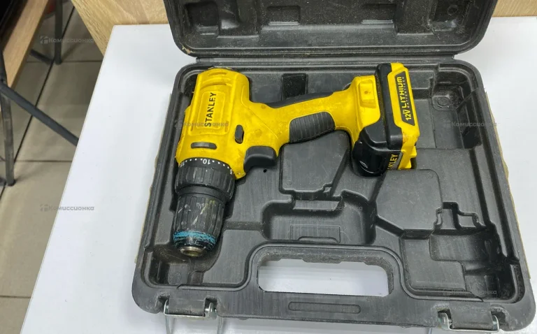 Дрель-шуруповерт Stanley