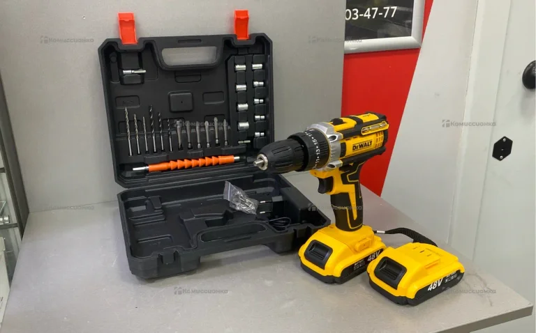 Дрель-шуруповерт DeWalt реплика