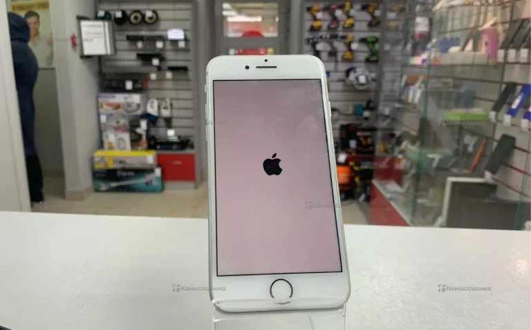 Apple iPhone 8 2/64 ГБ