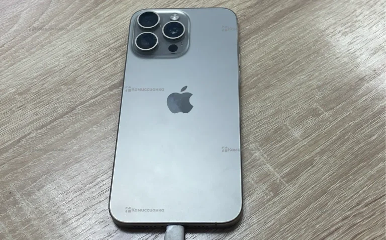 Apple iPhone 15 Pro Max 8/256 ГБ