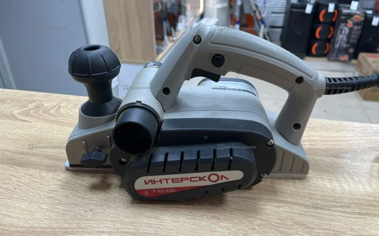 Электрорубанок Интерскол Р-82/650