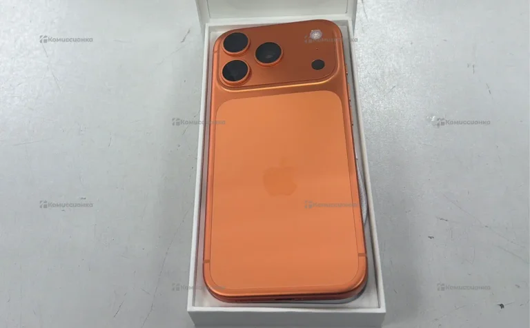 Apple iPhone 17 Pro 8/256 ГБ