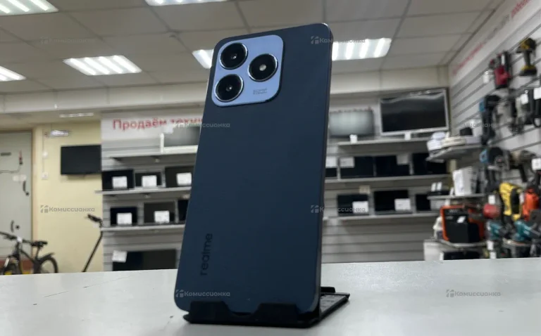 Realme C63 8/256 ГБ