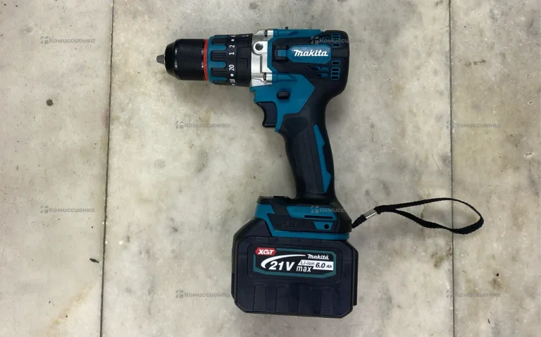 шуруповерт Makita Led Replika