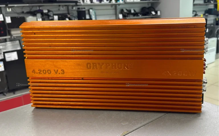 Усилитель  Gryphon Pro 4.200 v3