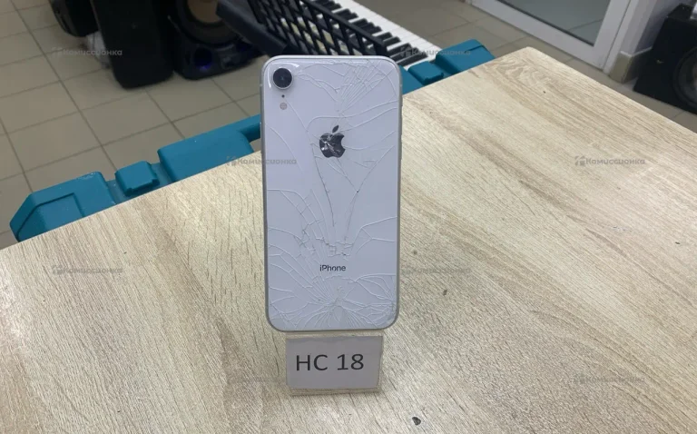 Apple iPhone XR 64GB.