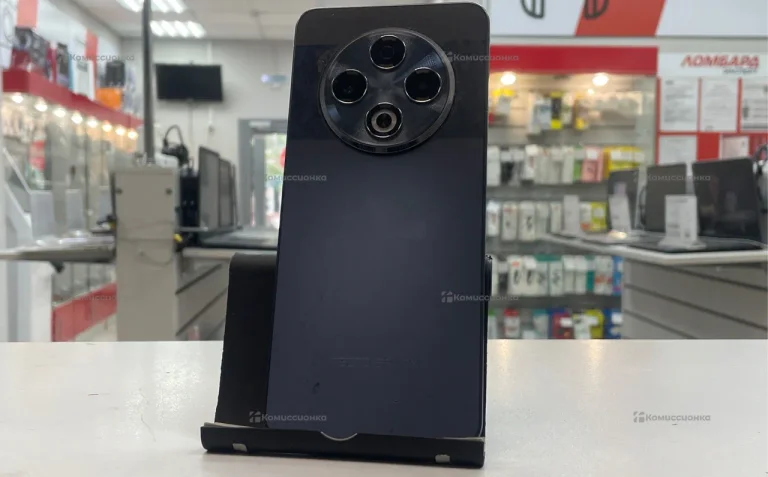 Tecno Spark 30 8/128 ГБ