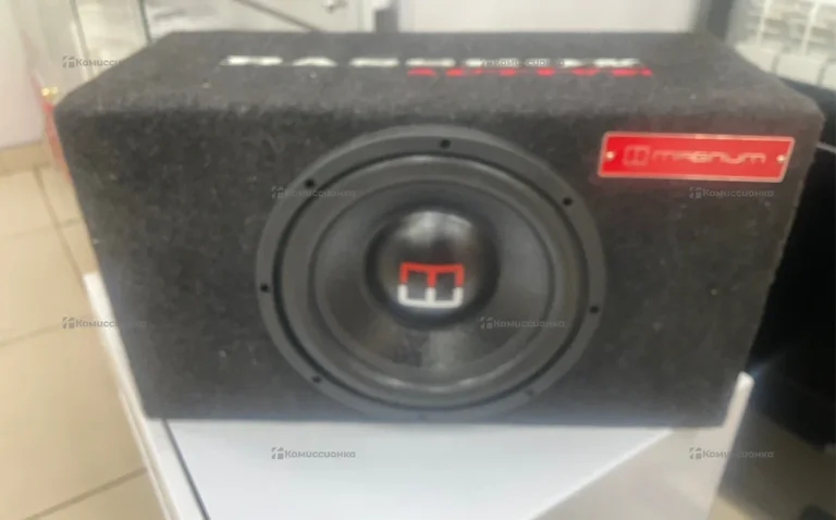 Сабвуфер  активный magnum bassbox