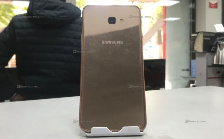 Samsung Galaxy J4+ 2/16 ГБ